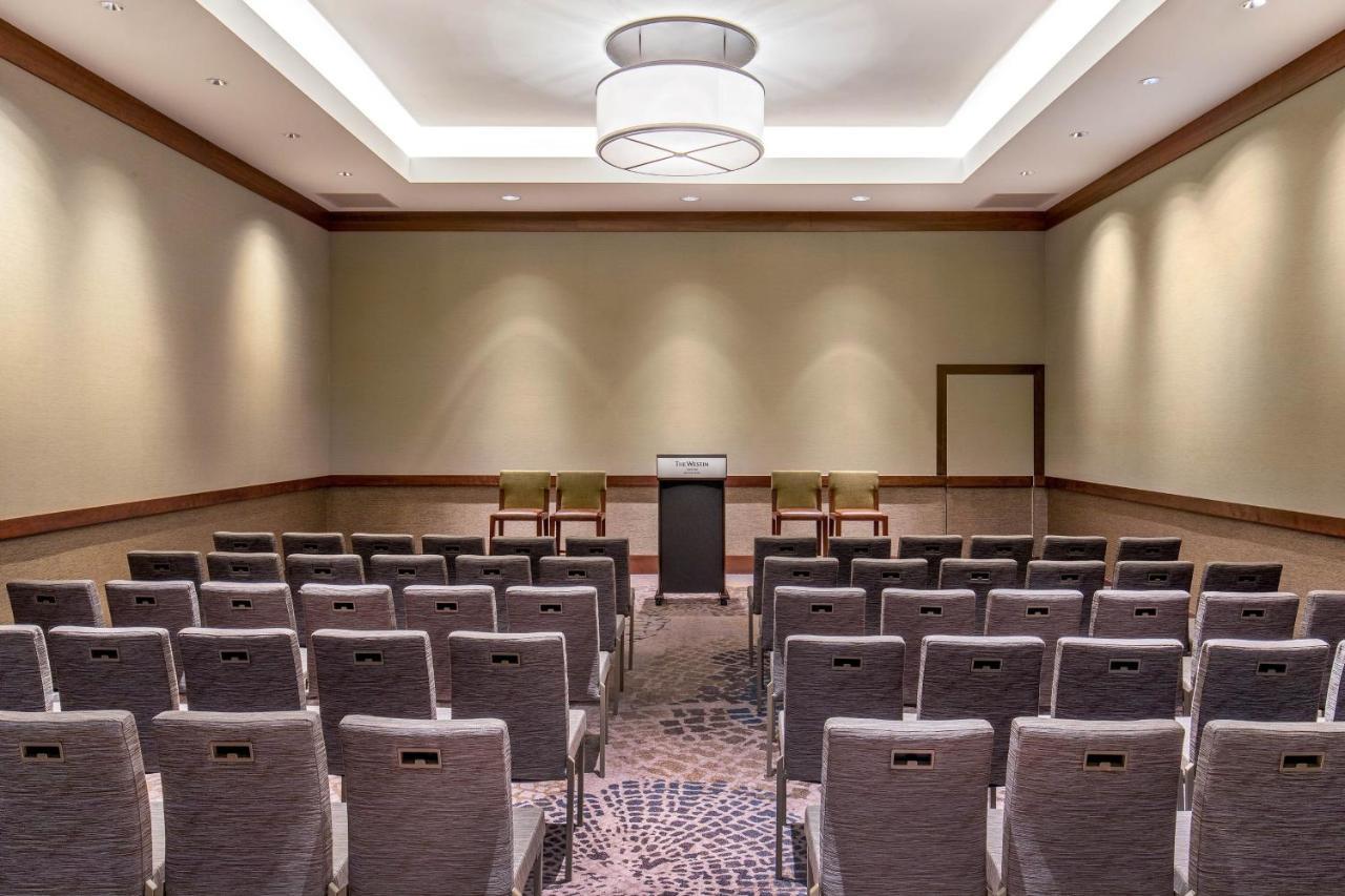Отель The Westin Boston Seaport District Экстерьер фото