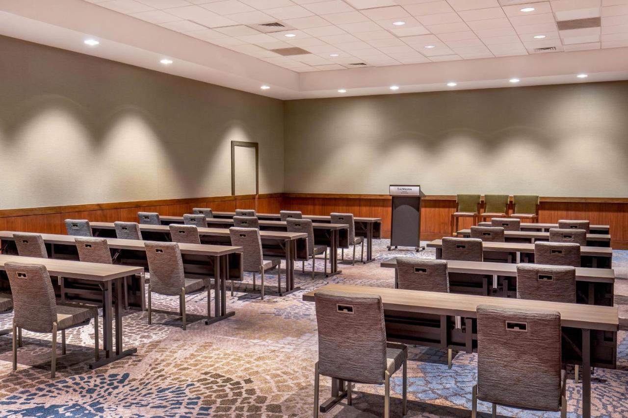 Отель The Westin Boston Seaport District Экстерьер фото