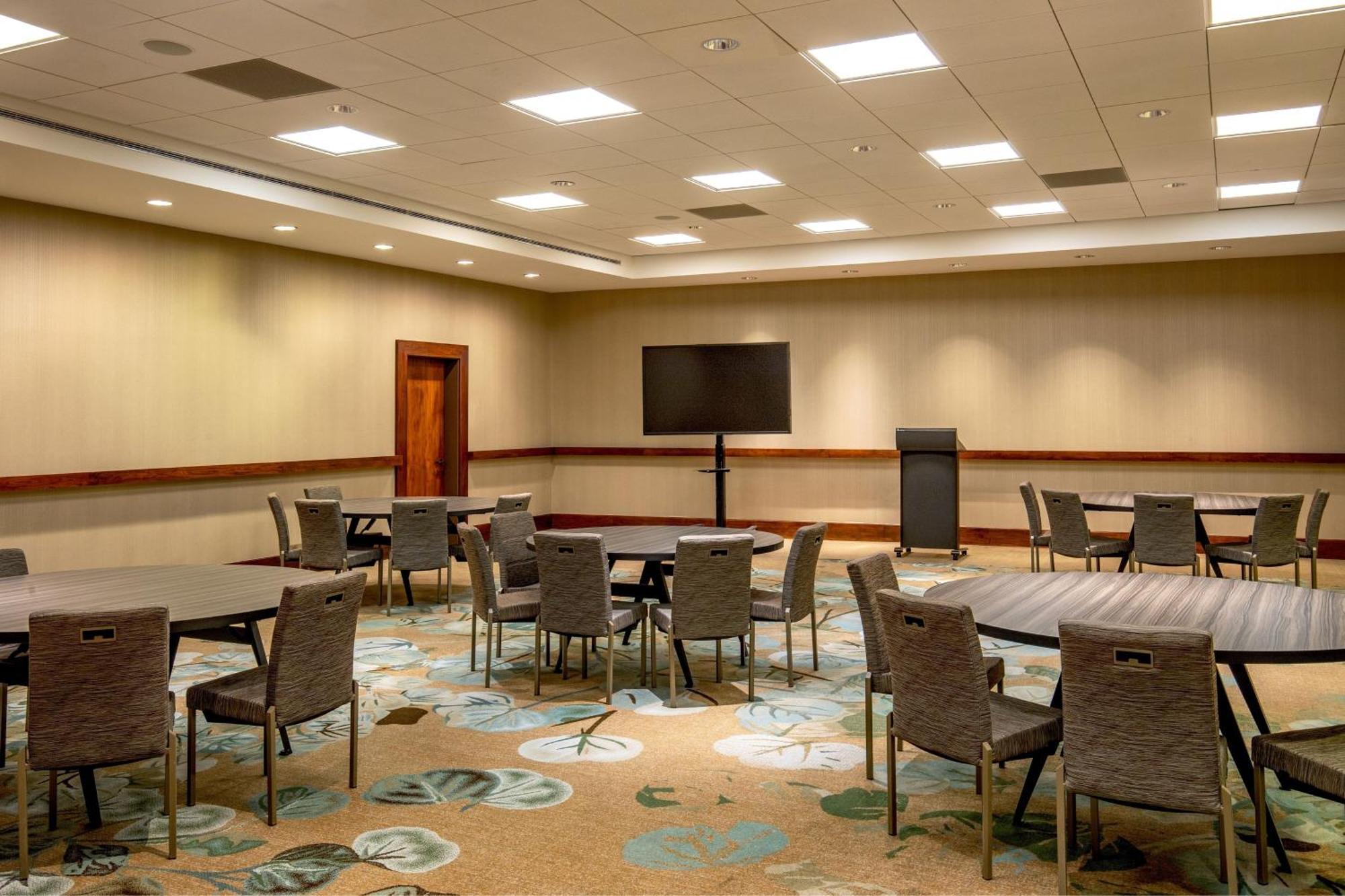 Отель The Westin Boston Seaport District Экстерьер фото